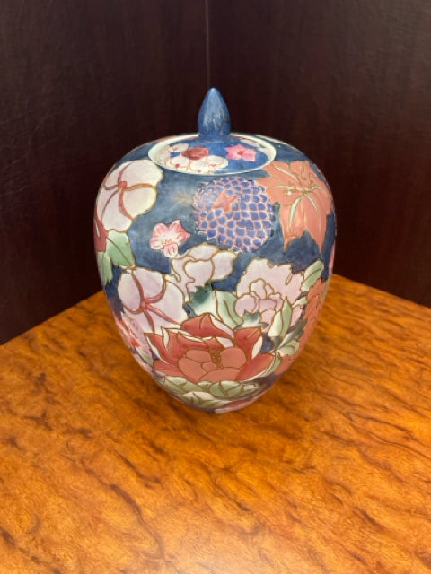 Lidded Chinese Ginger Jar