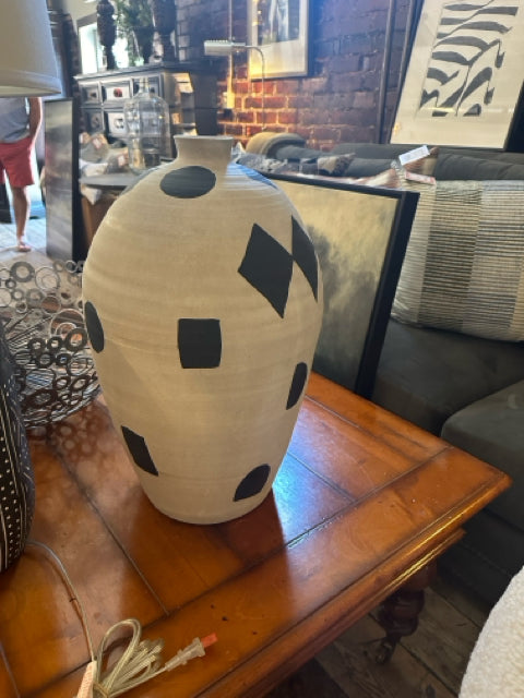 White and Black Geometric Vase