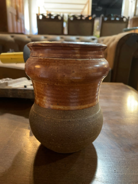 brown and rust clay ceramic wide mouth vessel