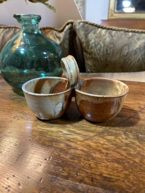 2 bowl ceramic glazed pot with handle